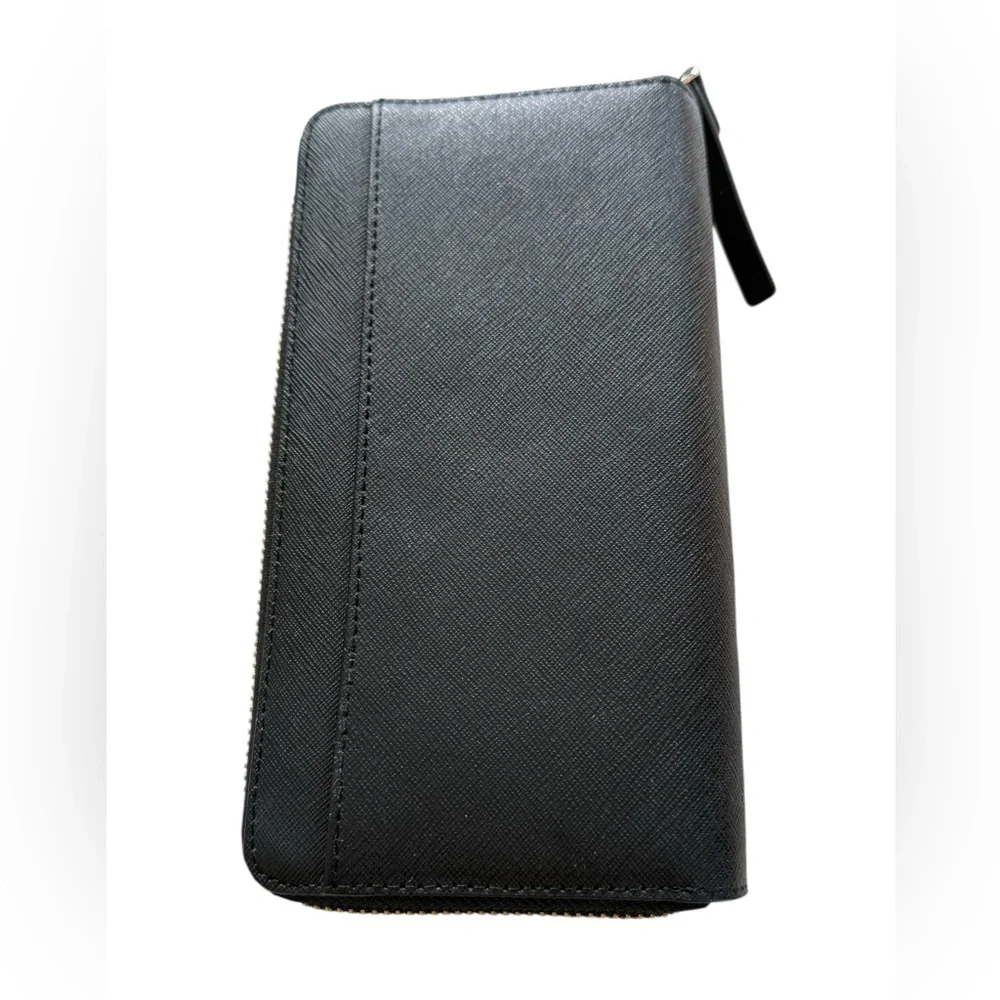 Kate Spade Clifton Lane Neda Frosty penguin wallet and passport holder set